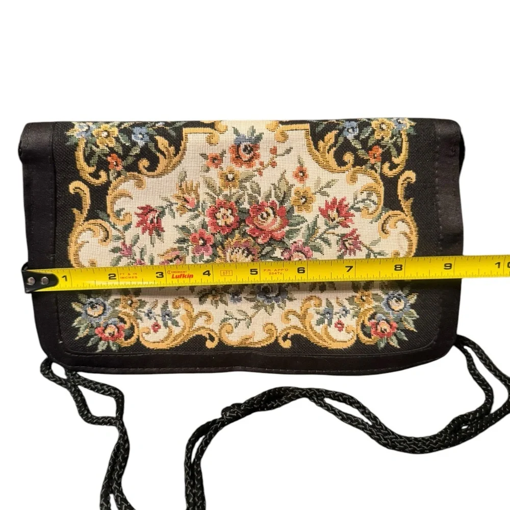 Vintage Floral Tapestry Shoulder Bag Black - Picture 4 of 9